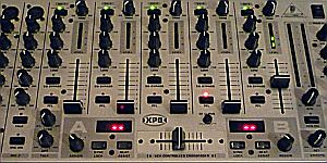 Umbau Behringer Mixer